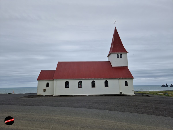 Islanda – Vík í Mýrdal e Reyniskirkja